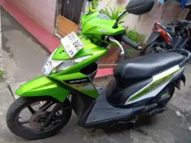 Honda Beat PGMF.1 Pajak Hidup Surat2 Lengkap