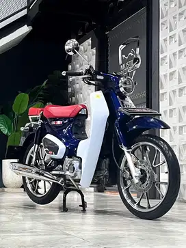 Harta Karun! Honda C-125 2019 Pearl Niltava Blue