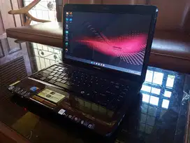 Toshiba i3. Ram 8 GB. SSD 128GB. VGA Radeon. Office 2024. Windows 11