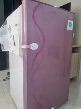 Kulkas Sharp 1 pintu