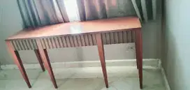 Meja konsol console
