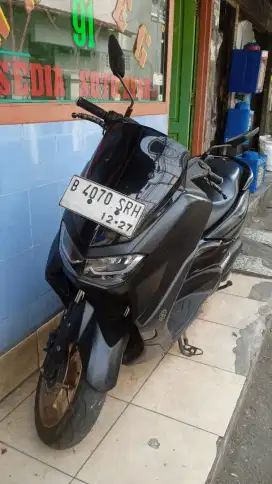 Dijual NMAX 2022 Low KM, Surat Lengkap, Harga Nego