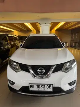 Nissan X-Trail 2.5 CVT 2014