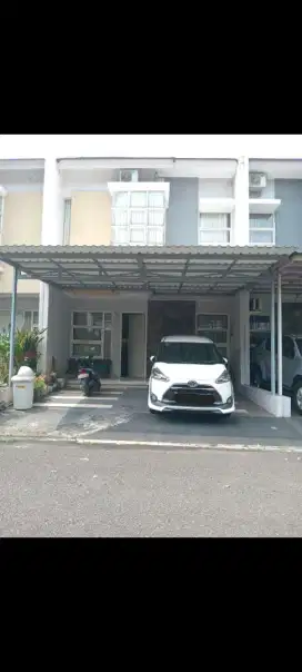 Rumah 2 Lantai Grand Wisata Bekasi