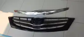 Gril, kap, fender, bumper Innova 2011