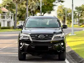 CASH!! Toyota Fortuner 2.4 VRZ Diesel AT 2016 Solar Pajak Panjang MODS