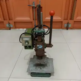 mesin hand punch dan pemanas JH 32