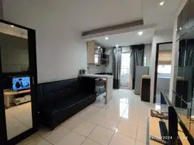 Disewakan apartemen medit 2 full furnished high zone