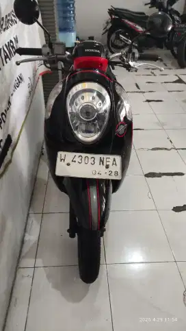 Jual cepat Scoopy fi