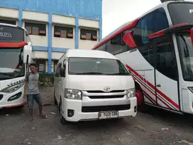 Toyota Hiace 2023 Diesel