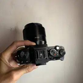 Kamera Mirrorless Fujifilm XT-100 Fullset Lensa AF TTArtisan 35mm F 1.