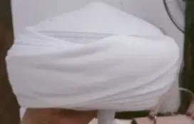 Peci walid putih