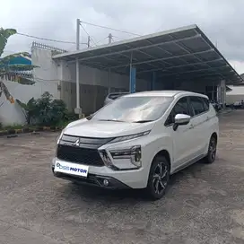 XPANDER ULTIMATE 1.5 AT THN 2022 PUTIH