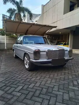 DIJUAL MERCY 240D 2.4DSL - Tahun 1976