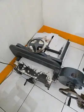 Alat Potong Kertas Star Bandel