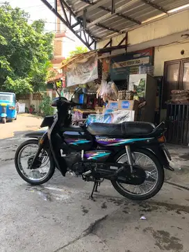 Honda Astrea Grand
