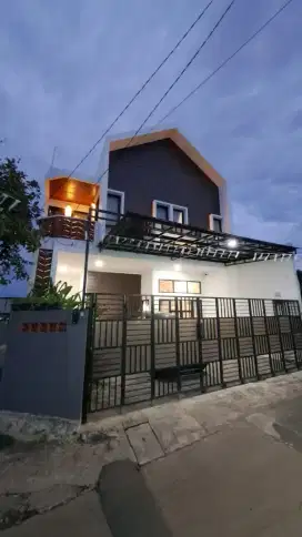 RUMAH CANTIK DSAIN SCANDINAVIAN DI JATILUHUR JATI ASIH BEKASI SELATAN