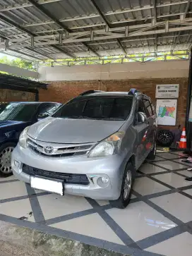Toyota Avanza G