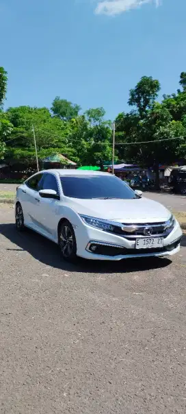 HONDA CIVIC 2019