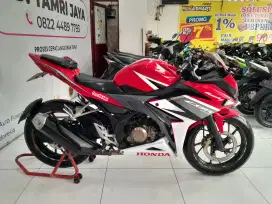 HONDA CBR 150 R 2017 MULUSS OK