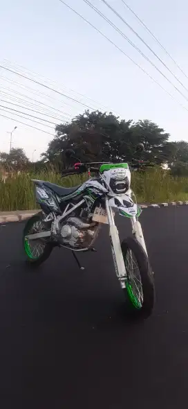 Kawasaki klx s 2013