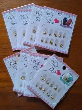 Do it Yourself [ Nailart decoration studs ]