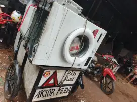Menerima AC mati, kulkas mati, mesin cuci