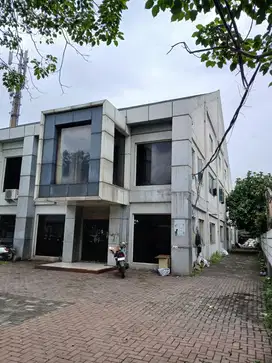 Disewakan Gedung  Kemang Timur