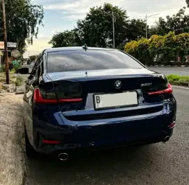 MURAH G20 NIK 2020 BMW 320i M Sport dynamic 330i