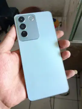 Vivo v27e 8/256