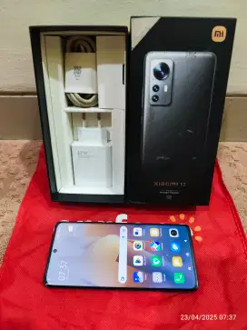 Xiaomi 12 5G 8/256 Fullset ori segel mulus Mantan Flagship