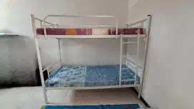 Tempat tidur tingkat