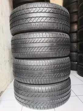 Ban 235 50 R18 Toyo Tranpath R30 Alphard Inova dll