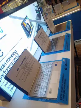 LAPTOP ASUS E1404FA-FHD353