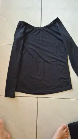 Manset wanita warna hitam