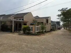 [DISEWAKAN] RUMAH NYAMAN: 3 KAMAR, KITCHEN, CARPORT DI BANDAR LAMPUNG