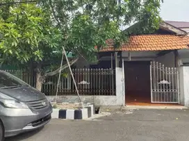 Rungkut Surabaya | Rumah 200m² SHM Rungkut Asri Madya Yakaya MERR UPN