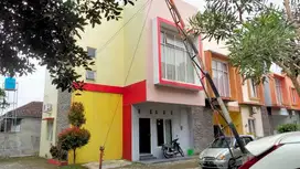 Rumah / Kostel 4 Kamar Tengah Kota Umbulharjo Yogyakarta