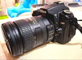 Kamera DSLR Nikon D90 Lensa 18-200 VR, Second Original
