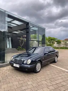 Mercedes Benz E 320 Elegance