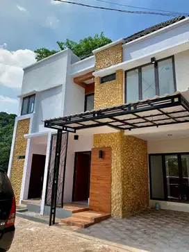 Dijual rumah mewah 5 kamar tidur depok