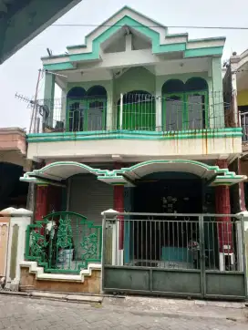 Rumah siap huni Milik sendiri dijual lokasi Gresik kota