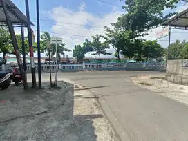 Tanah dibarat pasar bejen ,karanganyar