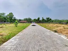 KAVLING CANTIK DAN STRATEGIS DI DEKAT PASAR GODEAN DAN RS. ATTHUROT