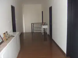 Rumah Siap Huni di Kebayoran Lama Area