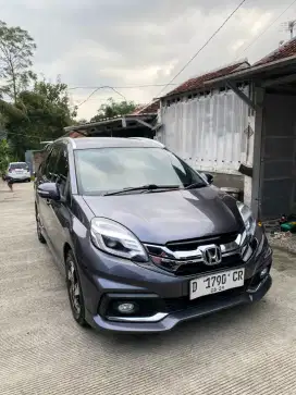 Honda Mobilio RS