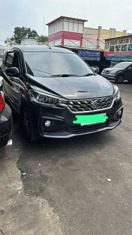 Suzuki Ertiga Hybrid GX AT Low KM