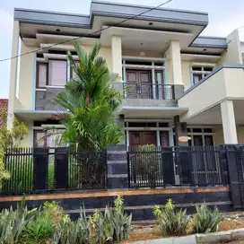 Disewakan Rumah Mewah Bukit Cimanggu City Kota Bogor