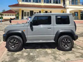 KM 15RB - Suzuki Jimny Allgrip 4x4 AT 2020