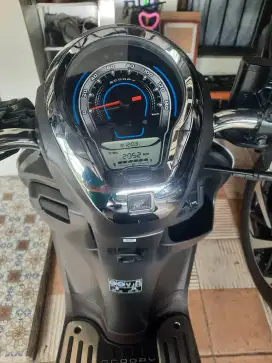 Scopy 2023 baru 2000 km purih mutiara